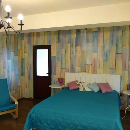 In Golden Sands Park Near The Sea Apartamento